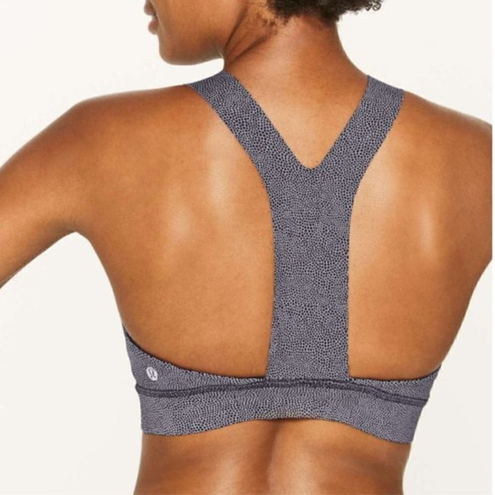 Lululemon Fast & Free Sports Bra in Disperse Dusky Lavender 2